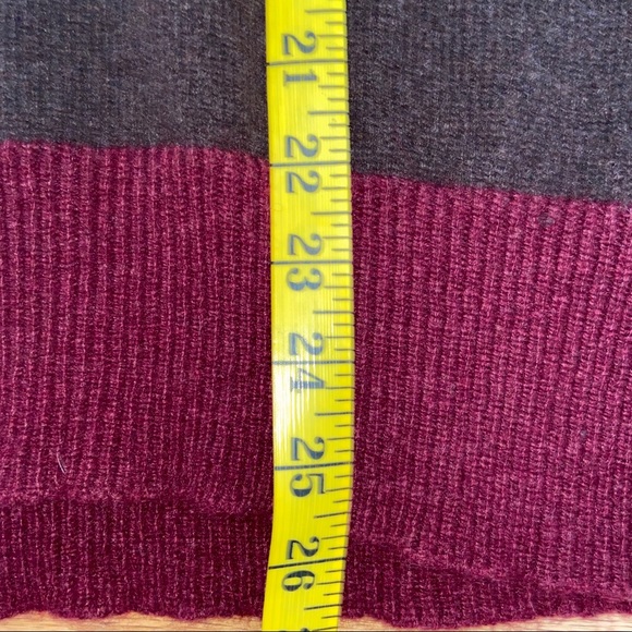 CPT Cockpit USA Lambswool V-neck Sweater - Picture 7 of 7